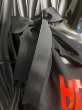 Load image into Gallery viewer, ‘Hey Siri’ Distressed Tee w/ Bow